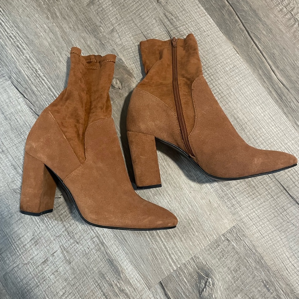 Chinese Laundry Tan Heeled Boots